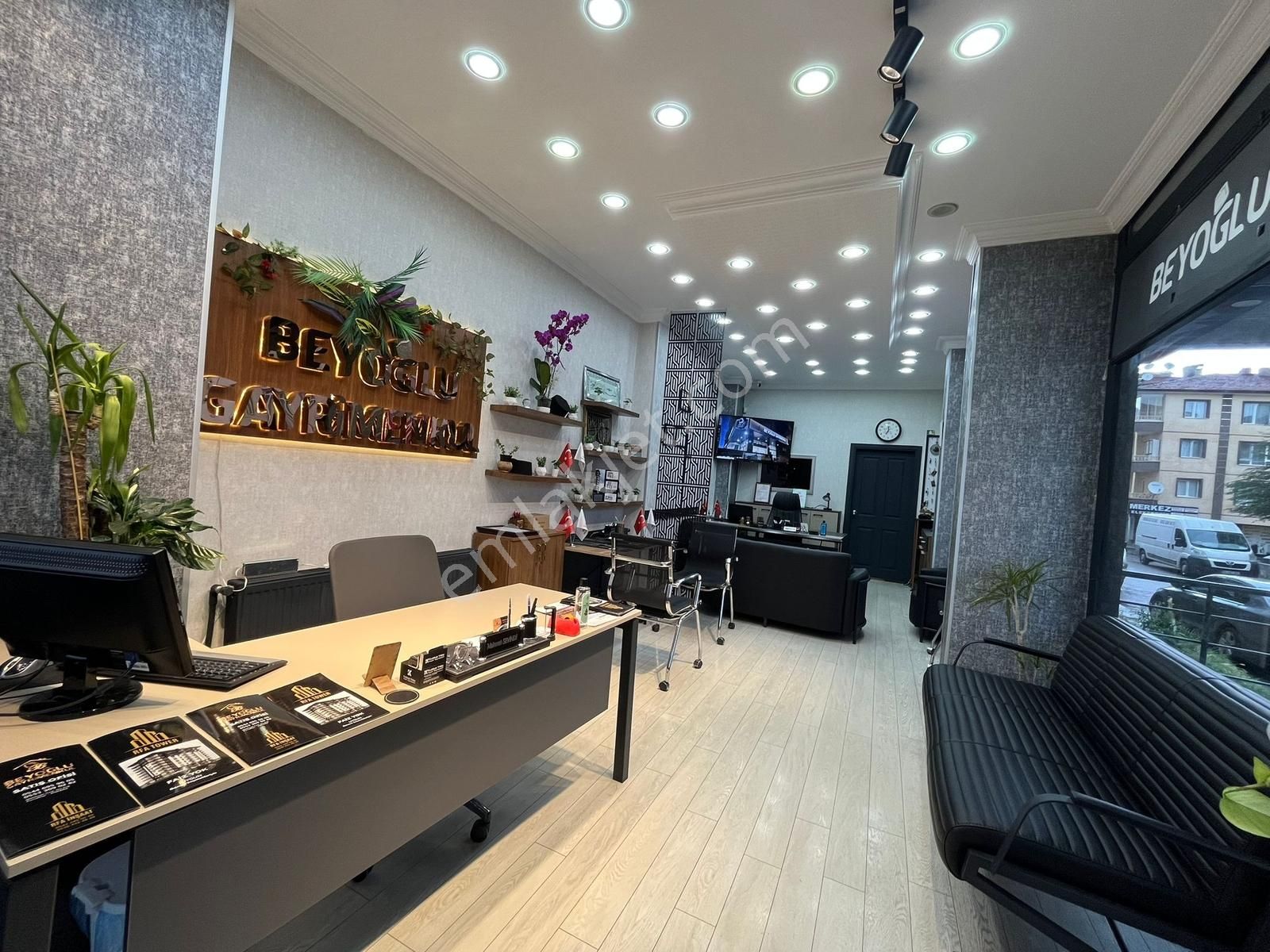 Beyoğlu'ndan Okullar Bölgesi Yeni Binada Ara Kat Güney Cephe 2+1 - Görsel 26