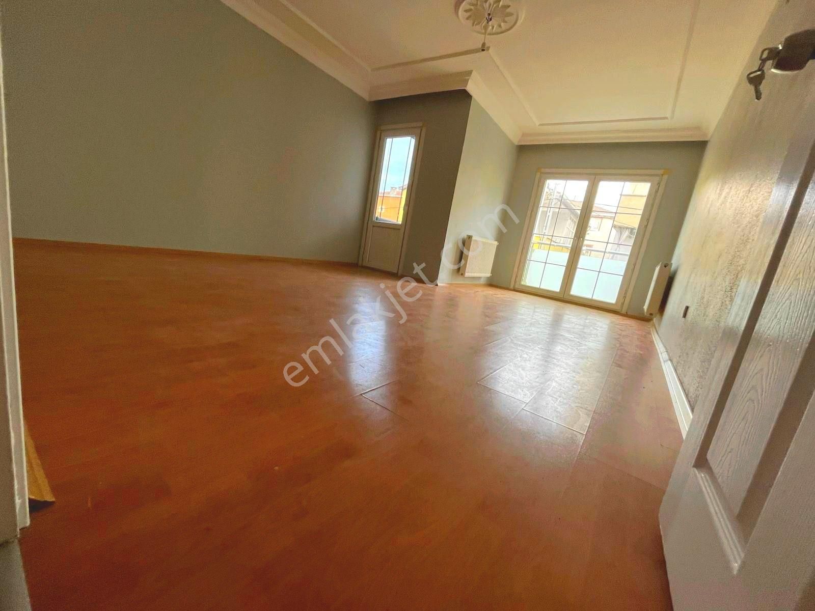 Satılık Daire Pendik Esenyalı Mahallesi - Görsel 3