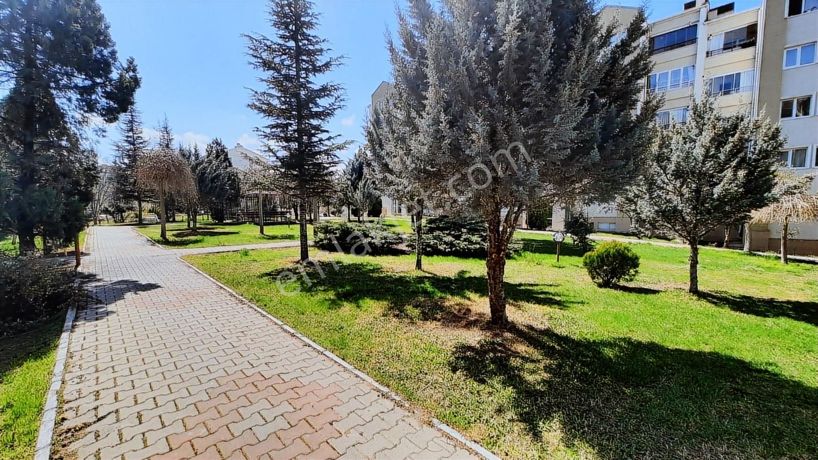 Akıncı Dan Oğuzlarda Sitede Doğu Batı Cep. Pazara Ulaşıma Yakın - Görsel 11