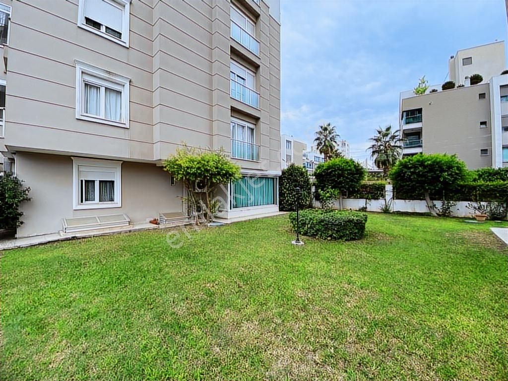 Güzeloba Konutlarında 4+1 Yüzme Havuzlu Sitede Eşyalı Daire - Görsel 9