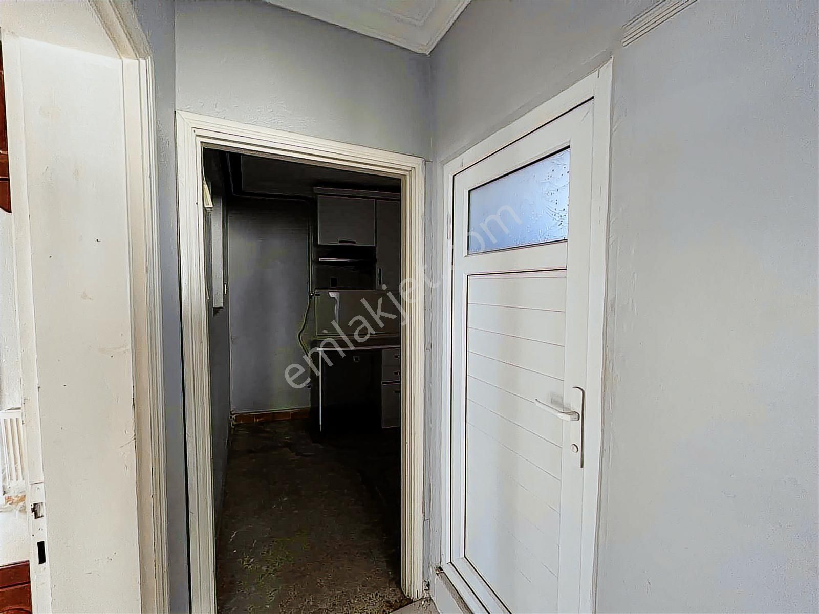 Hasan Basri Çantay Mah. 2+1 Tadilatlı Daire - Görsel 20