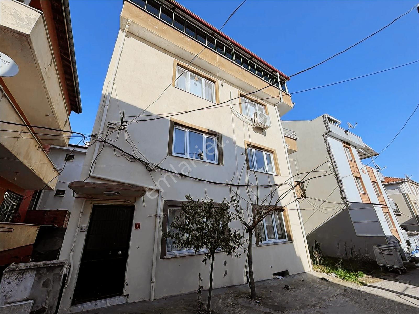 Hasan Basri Çantay Mah. 2+1 Tadilatlı Daire - Görsel 21
