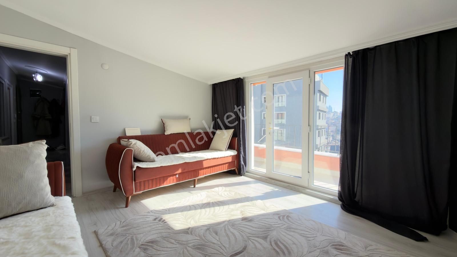 İlka'dan Metro-metrobüse Yürüme 2+1 Full Eşyalı Kiralık Daire - Görsel 6