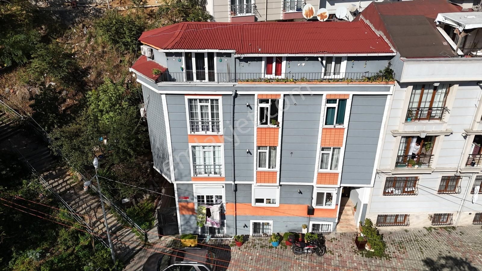 İlka'dan Metro-metrobüse Yürüme 2+1 Full Eşyalı Kiralık Daire