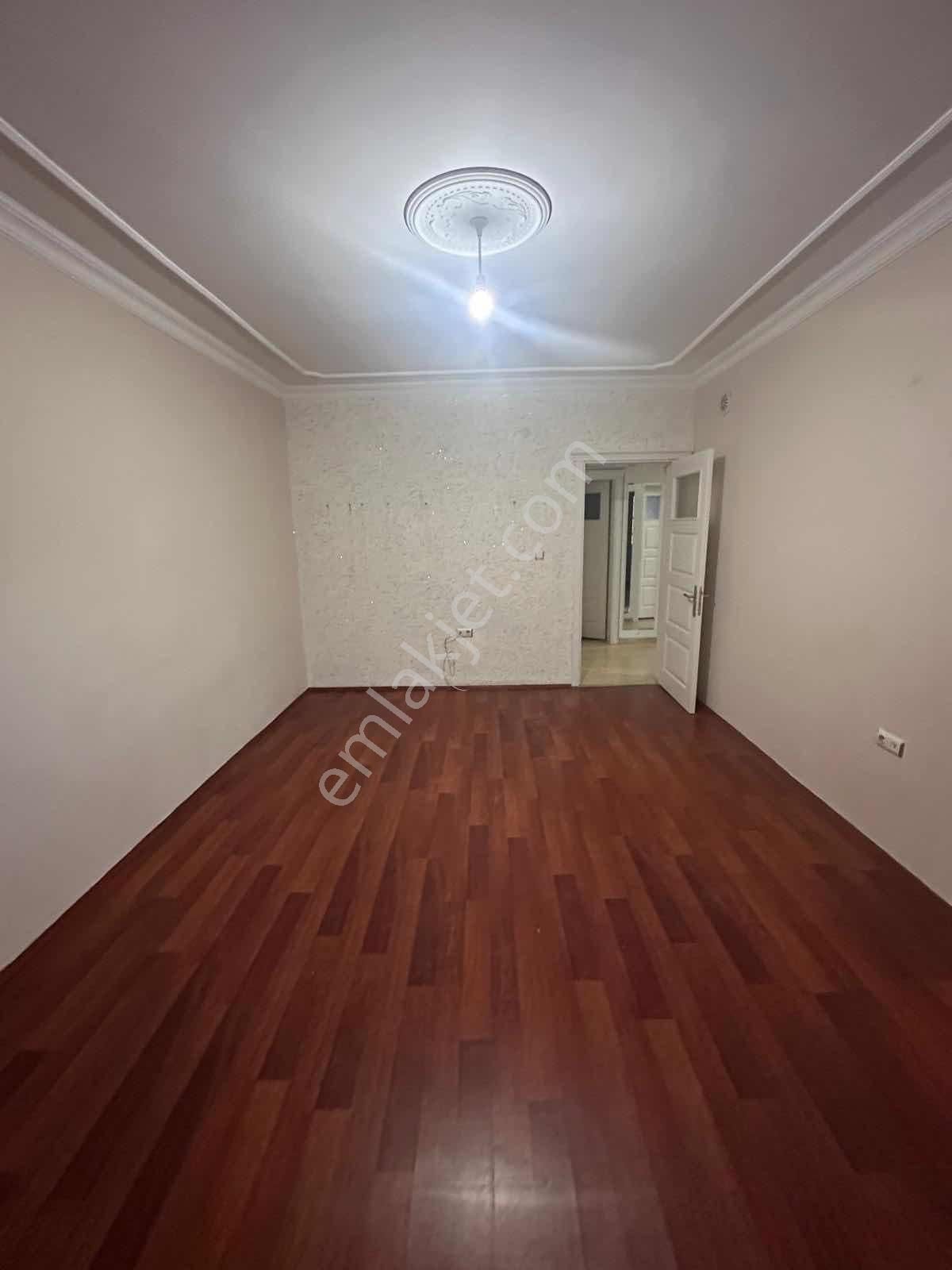 Emek Mahallesi Albayrak Cad. Yakını Arakat Kiralık 3+1 Daire - Görsel 4