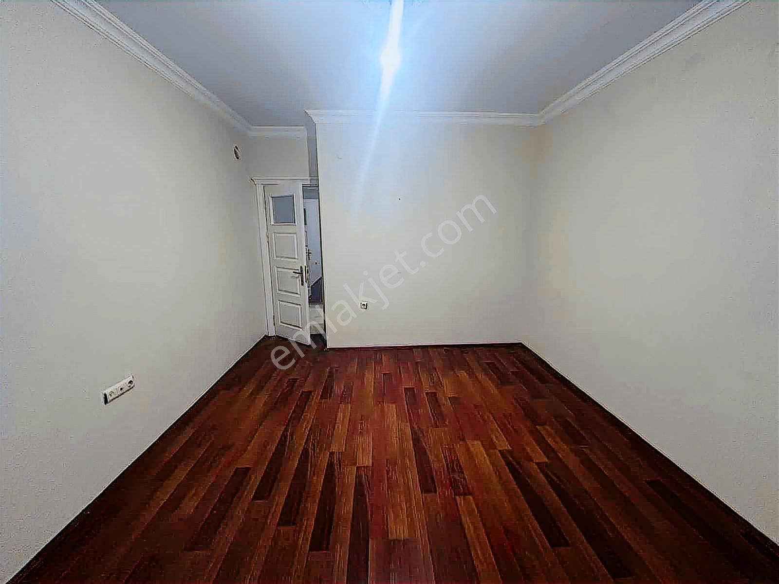 Emek Mahallesi Albayrak Cad. Yakını Arakat Kiralık 3+1 Daire - Görsel 32