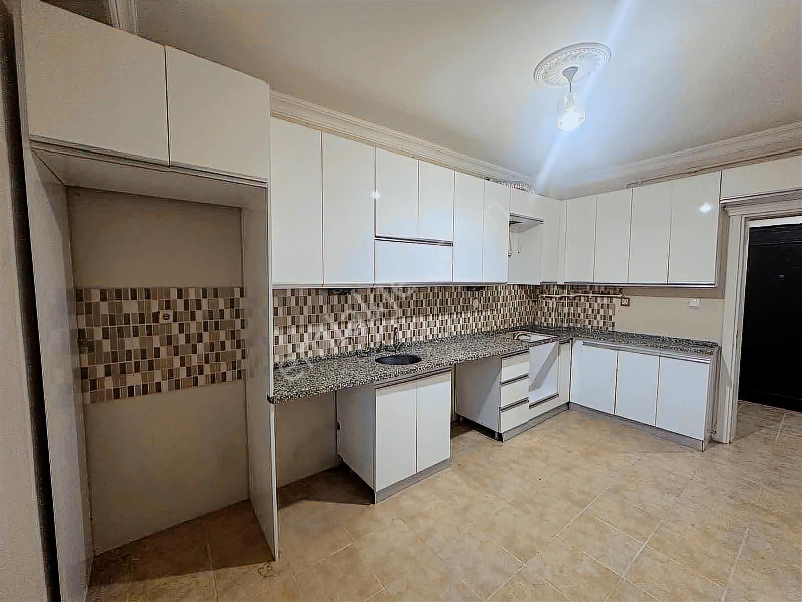 Emek Mahallesi Albayrak Cad. Yakını Arakat Kiralık 3+1 Daire - Görsel 17