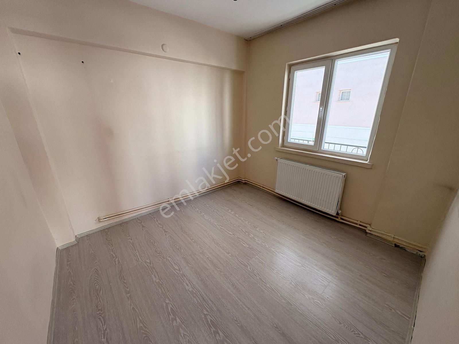 "plevne'nin Merkezinde 2+1 Ara Kat Ön Cephe'de %70 Kredi İmkanı" - Görsel 8