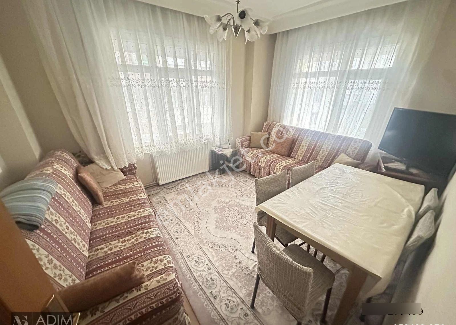 Köşe Bina,2+1 Yüksek Giriş,e5'e 15 Dk Yürüme Mesafesi