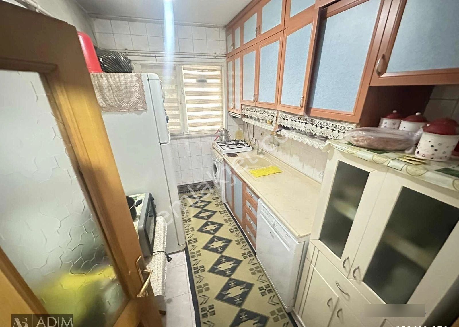 Köşe Bina,2+1 Yüksek Giriş,e5'e 15 Dk Yürüme Mesafesi - Görsel 2