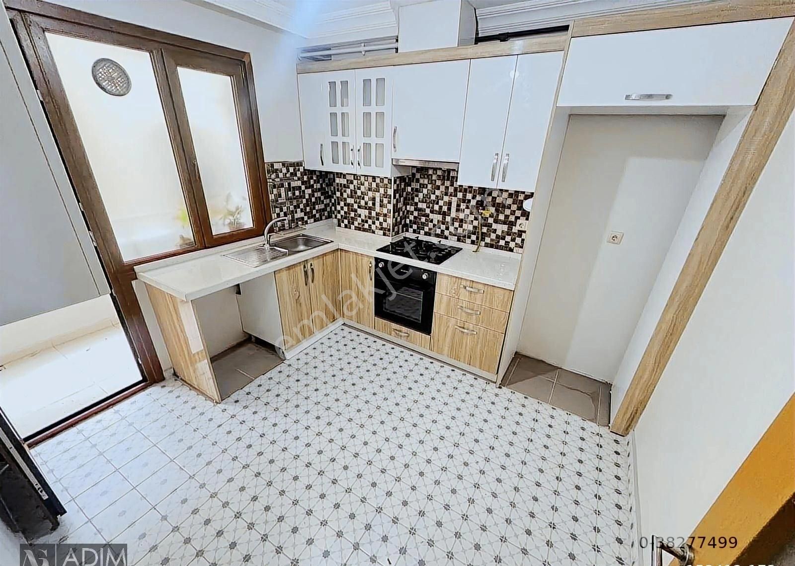 Adım'dan, Caddeye Paralel, Ayrı Mutfaklı, Balkonlu, Tertemiz 2+1 - Görsel 12