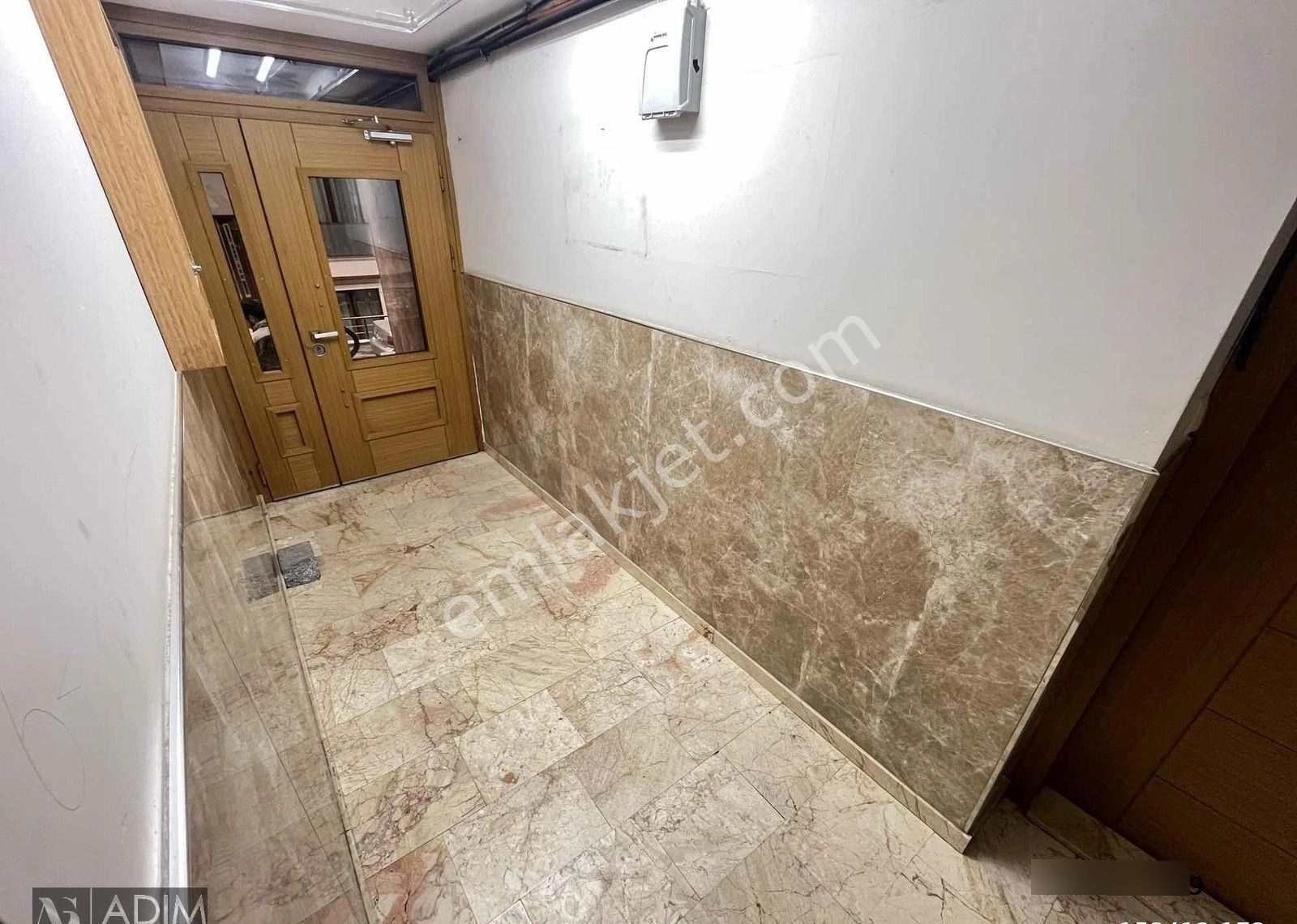 Adım'dan, Caddeye Paralel, Ayrı Mutfaklı, Balkonlu, Tertemiz 2+1 - Görsel 10