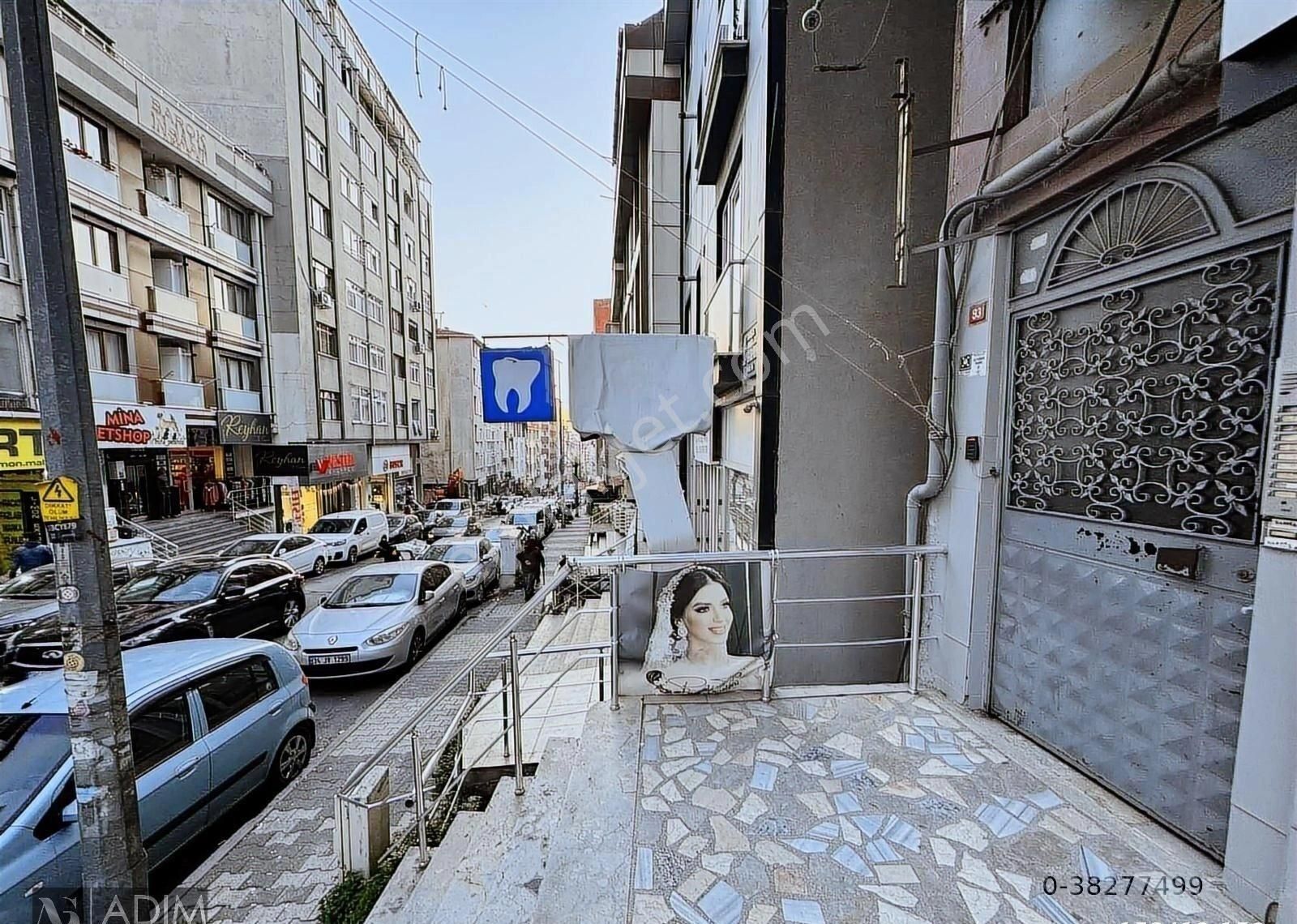 Adım'dan-geniş Ailelere Uygun -şehir Manz-asansörlü -7.katta-2+1 - Görsel 4