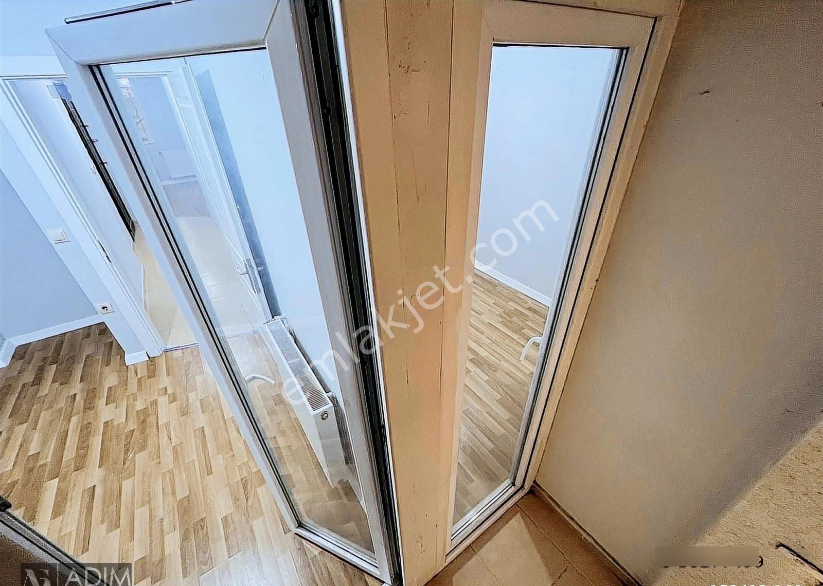 Boş, Karanlık Odasız, Özel Teraslı, İskanlı, Çok Geniş 2+1 - Görsel 8