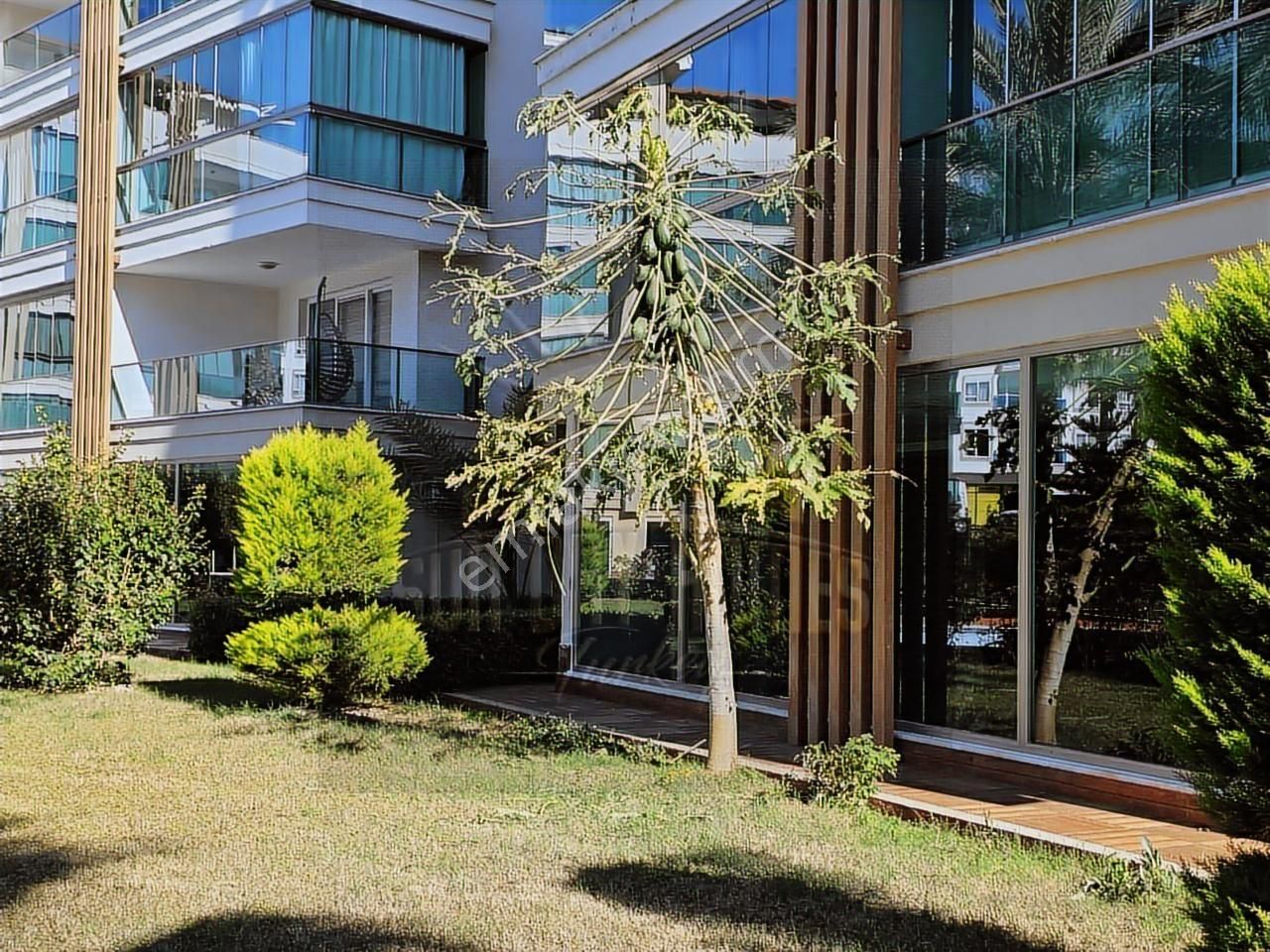 Alanya Oba De 250m², 4+1 Eşyalı Lüks Satılık *fırsat* Daire - Görsel 3
