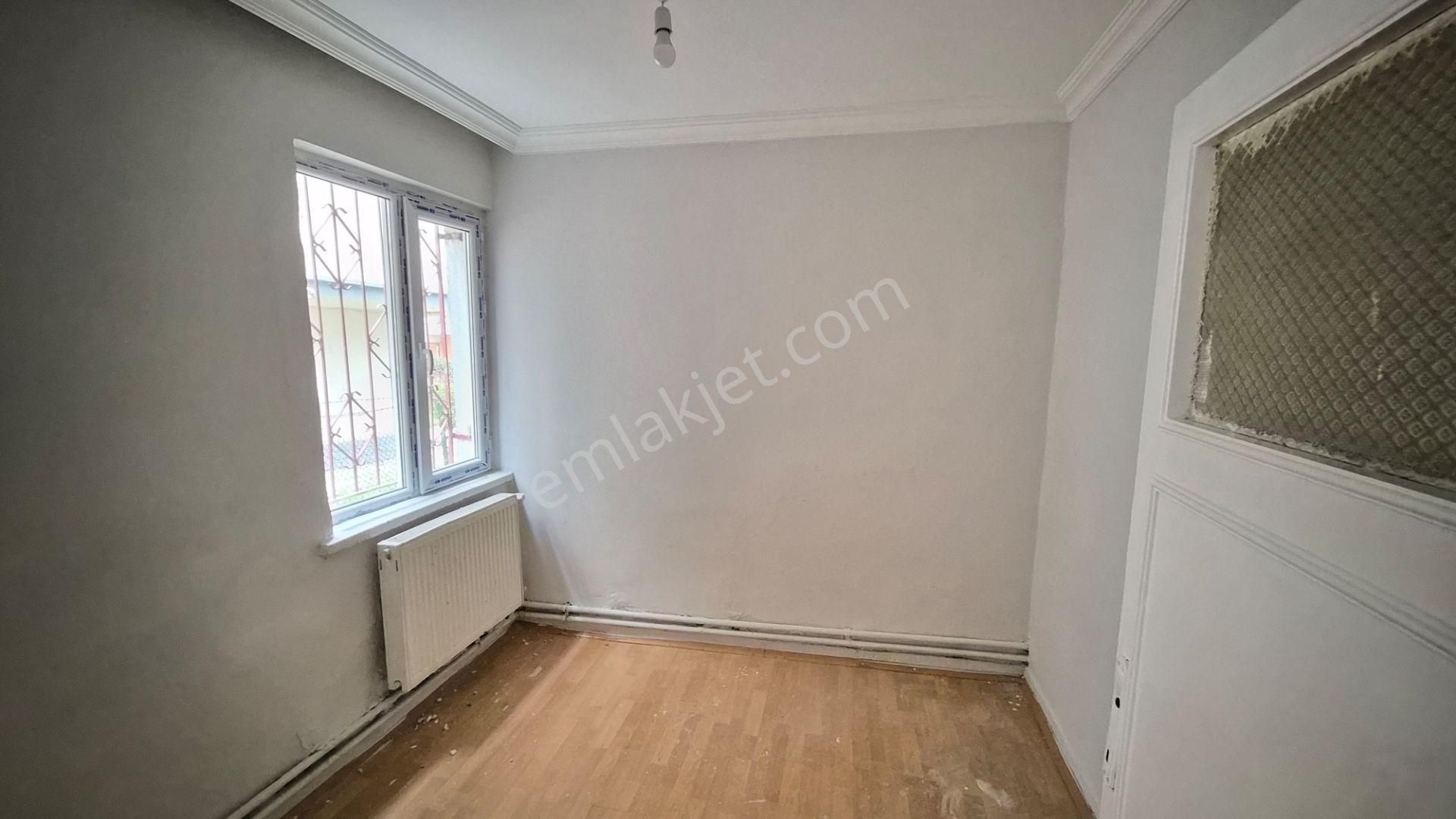 Kent Emlak'tan Abidin Paşada 2+1 Kot-2 De Yapılı Kiralık Daire - Görsel 13