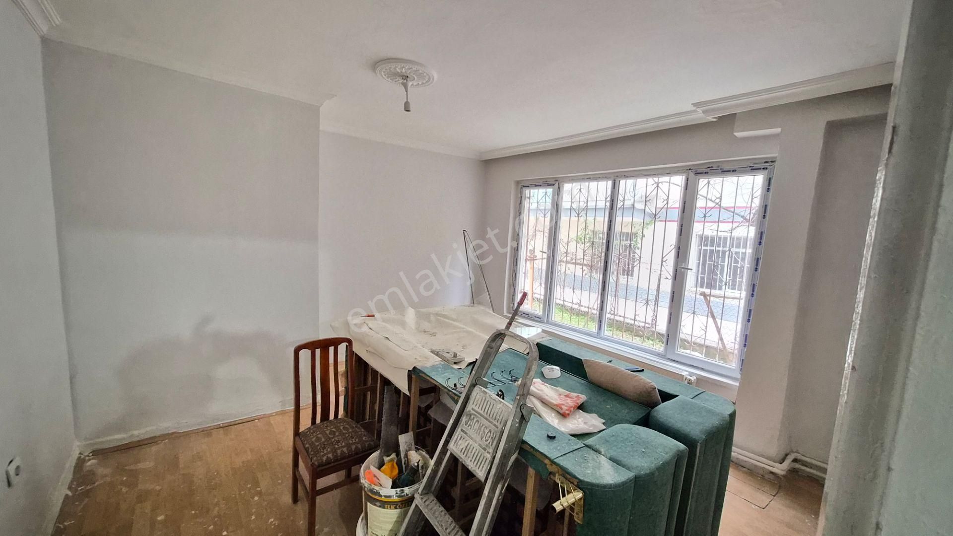 Kent Emlak'tan Abidin Paşada 2+1 Kot-2 De Yapılı Kiralık Daire - Görsel 2