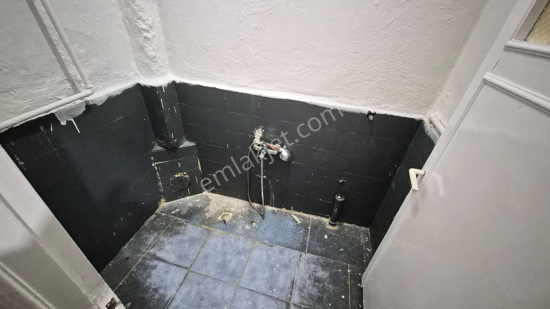 Kent Emlak'tan Abidin Paşada 2+1 Kot-2 De Yapılı Kiralık Daire - Görsel 15