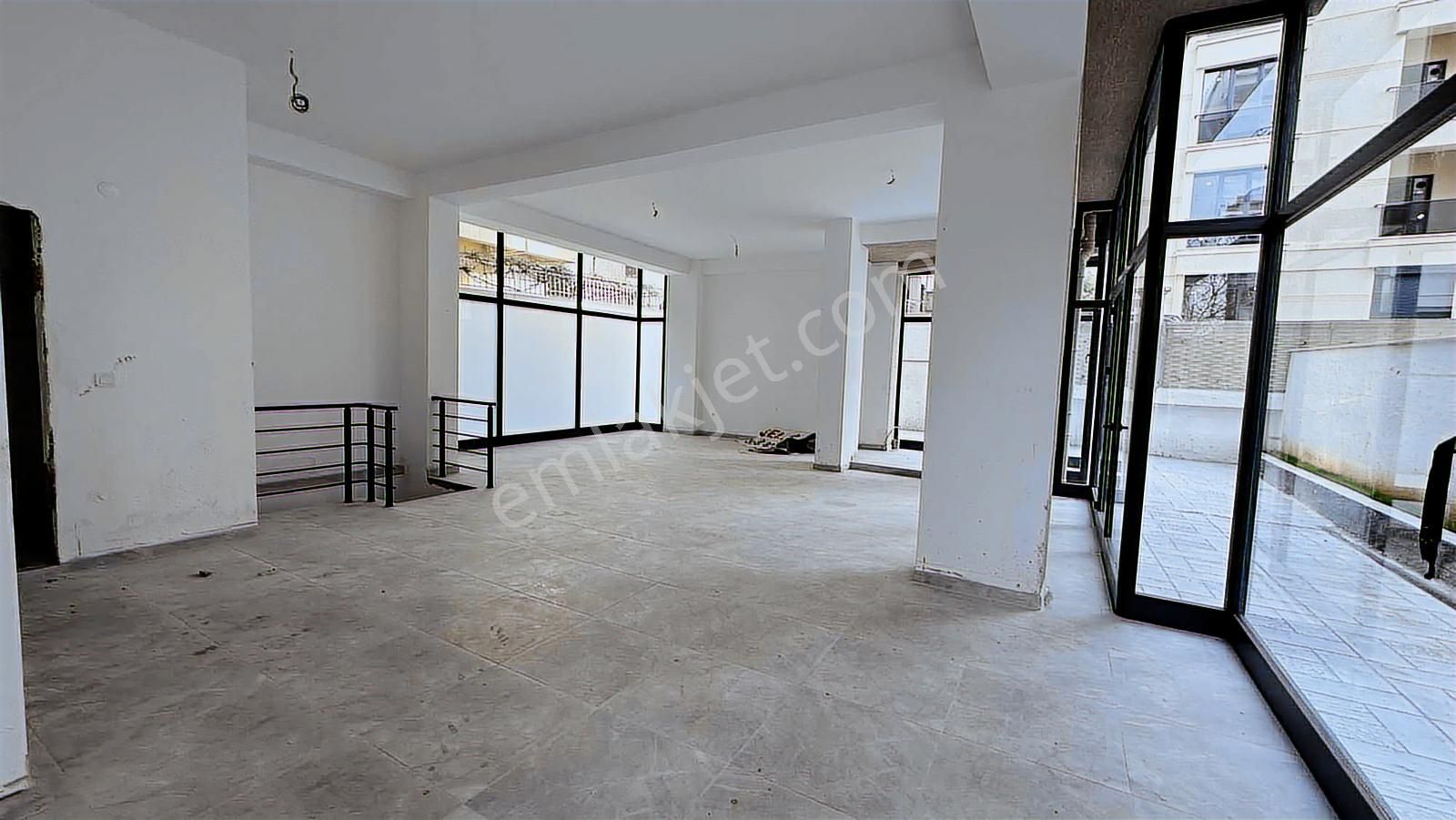 Home Gayrimenkulden 245 M2 Kış Bahçeli Kiralık Dükkan - Görsel 6