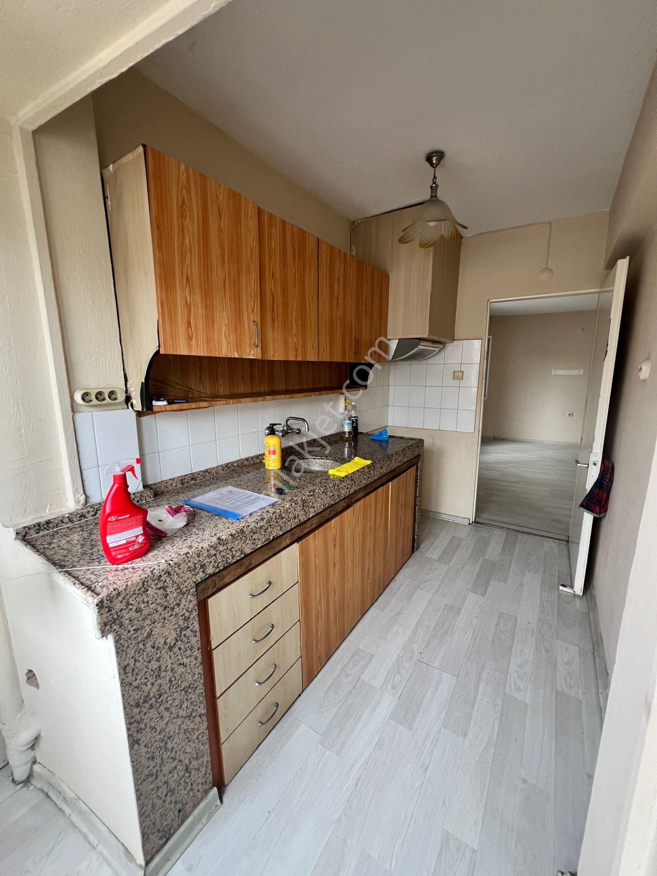 Eşrefpaşa Evlendirme Dairesine Yakın 1 + 1 Kiralık Daire - Görsel 30