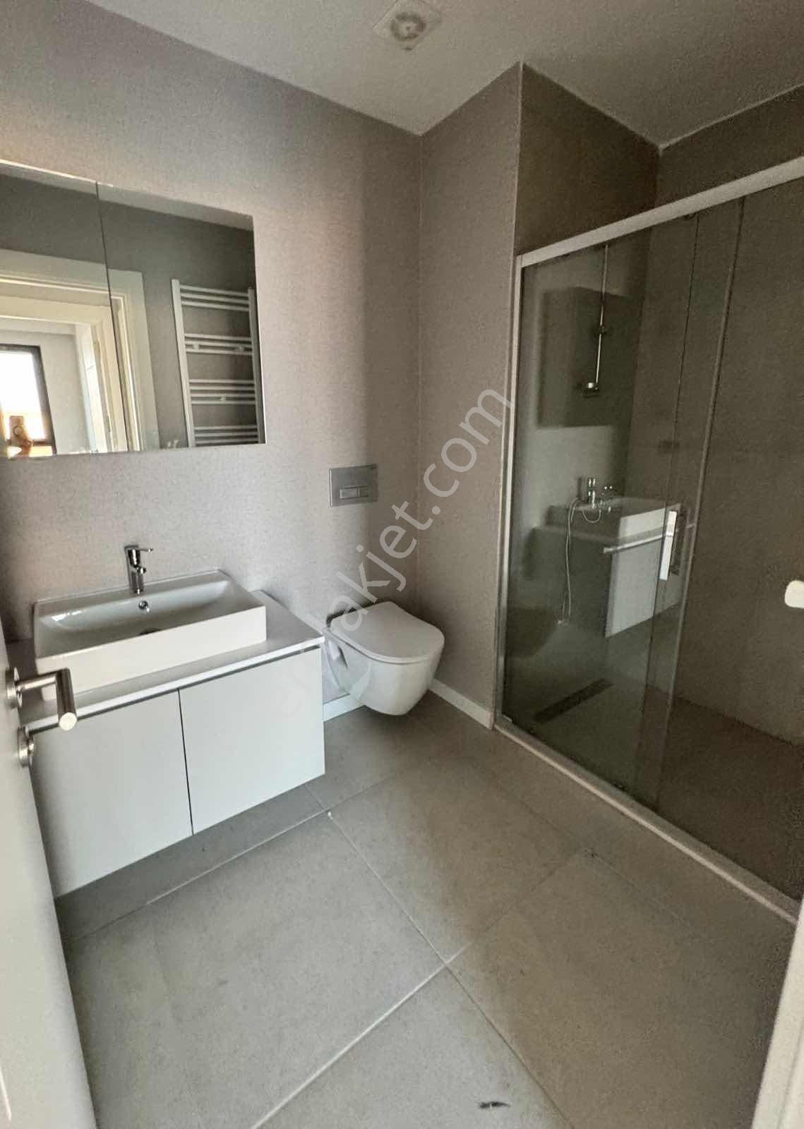 Kartal Dünya Şehir 3+1 Kiralık Deniz Manzaralı Site İçi - Görsel 13