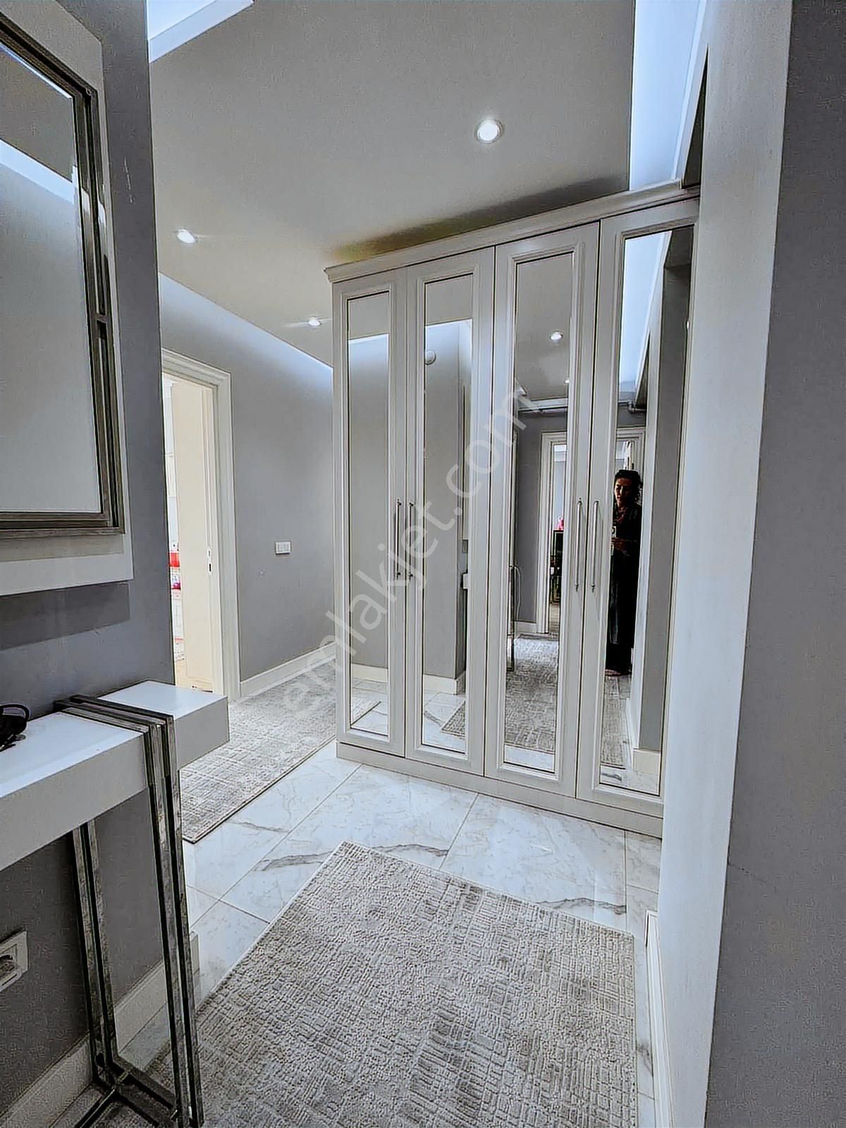 Kartal Hürriyet Mah Satılık 2+1 Deniz Manzaralı Site İçinde - Görsel 9