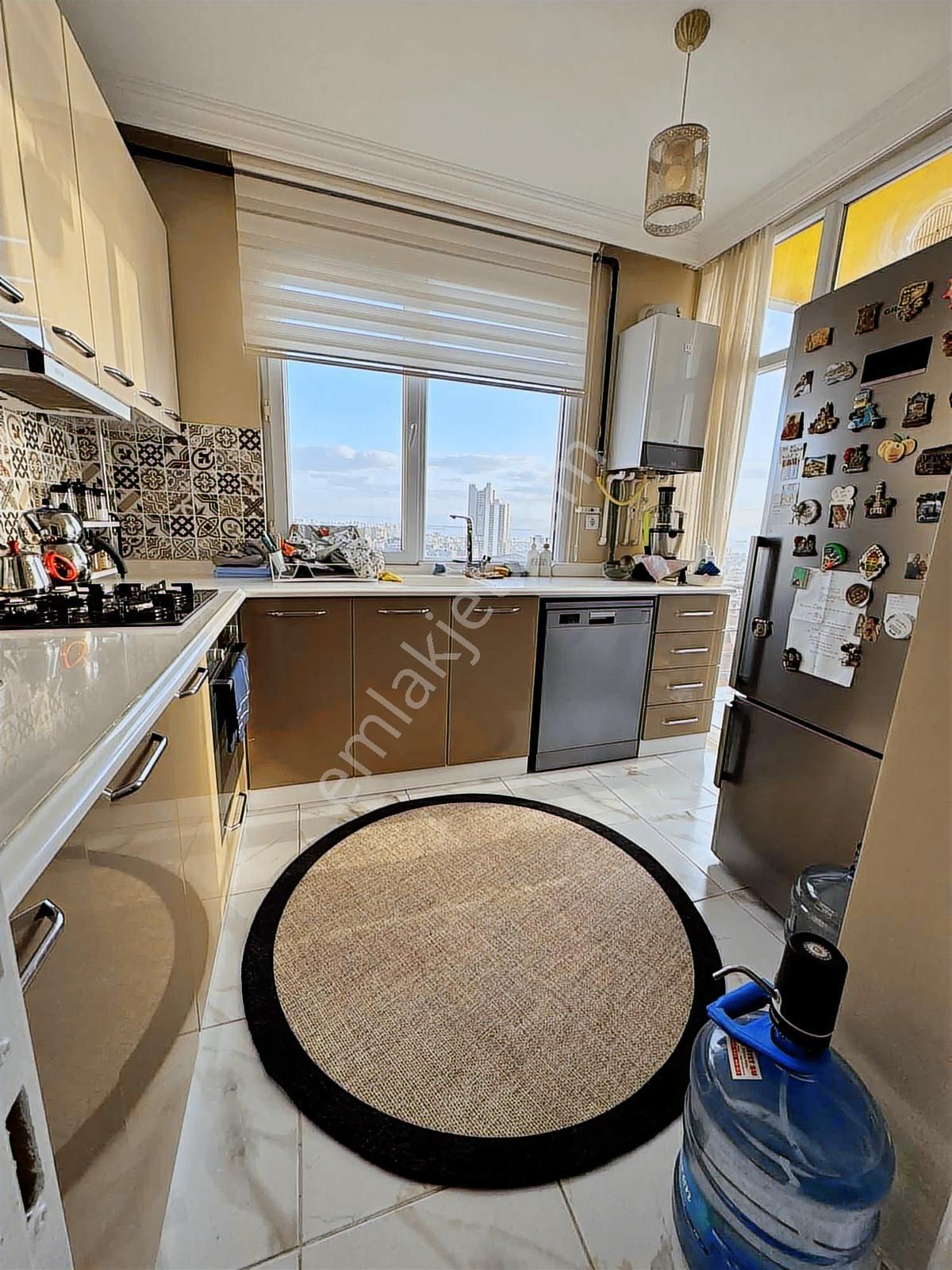 Kartal 2+1 Kiralık Daire Metro 5 Dk Deniz Manzaralı Site İçi - Görsel 23