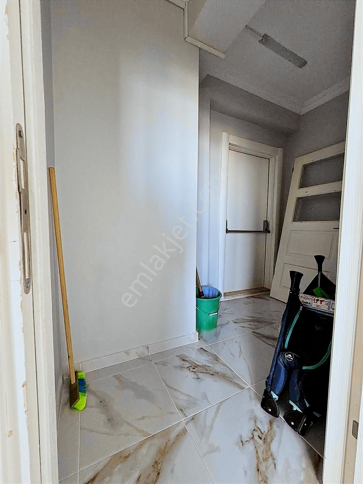 Kartal 2+1 Kiralık Daire Metro 5 Dk Deniz Manzaralı Site İçi - Görsel 2