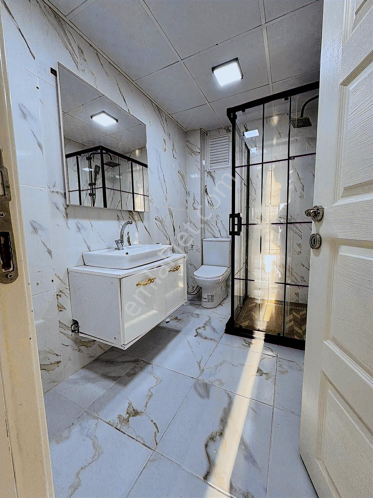 Kartal 2+1 Kiralık Daire Metro 5 Dk Deniz Manzaralı Site İçi - Görsel 25