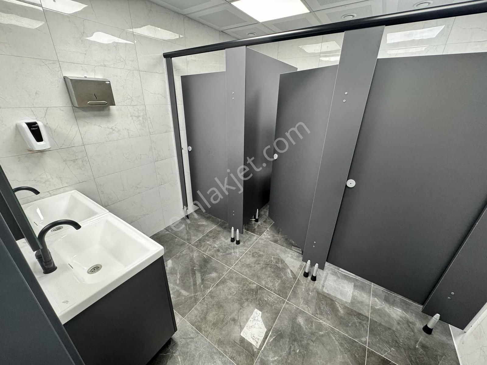 Kartal Dünya Şehir Deniz Manzara 2+1 Kiralık Site Ebeveyn Banyo - Görsel 17