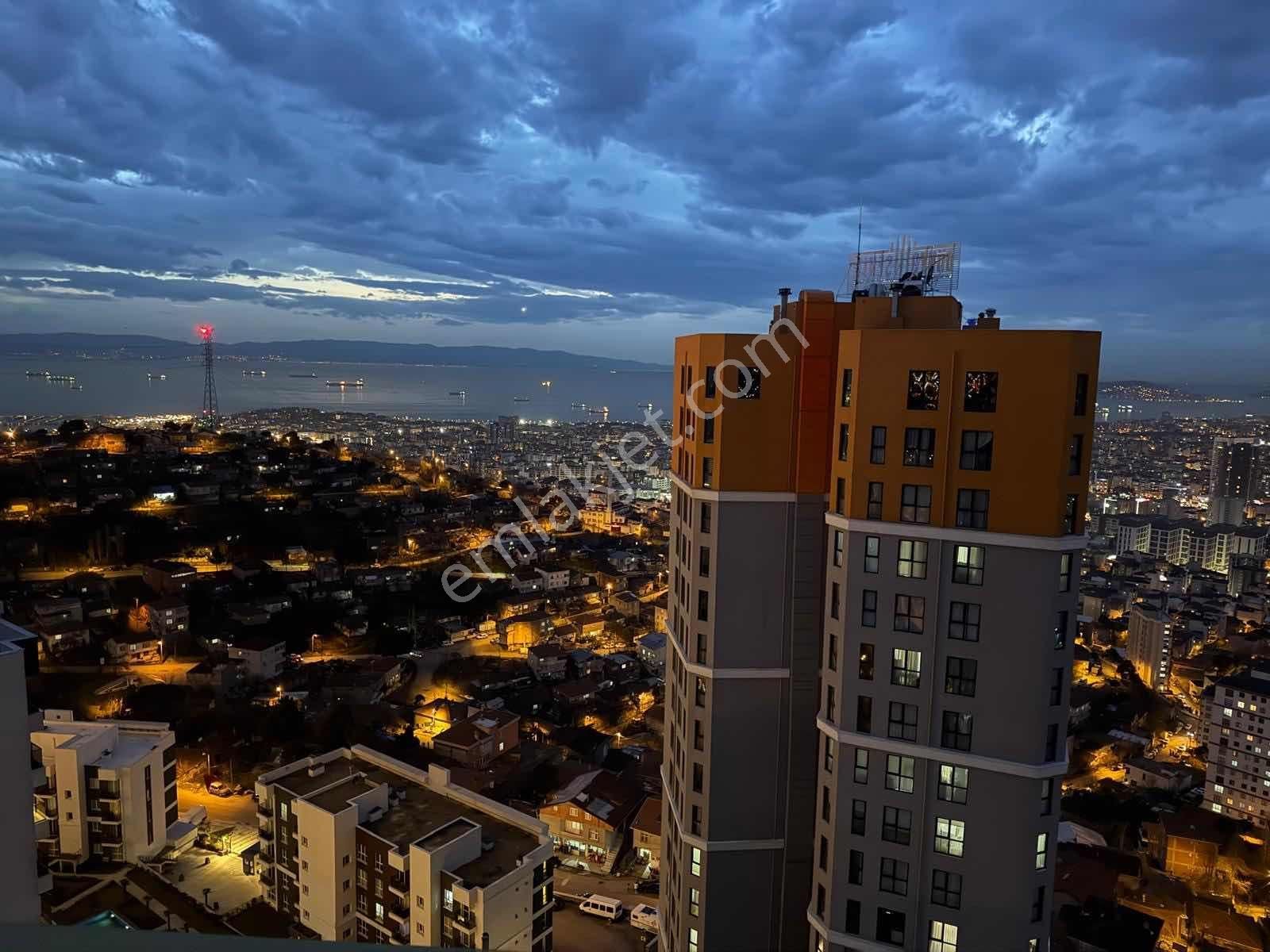 Kartal Dünya Şehir 2+1 Eşyalı Kiralık Daire Sıte İçinde - Görsel 4