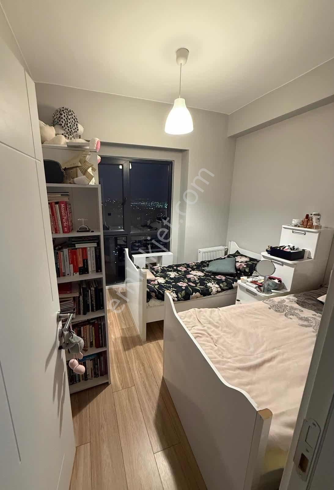 Kartal Dünya Şehir 2+1 Eşyalı Kiralık Daire Sıte İçinde - Görsel 21