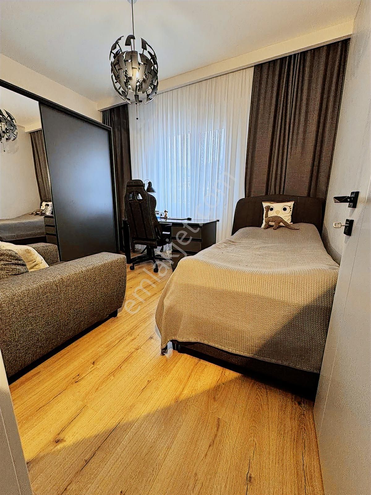 Kartal 3+1 Satılık Site İçin Deniz Manzaralı Havuzlu Lüks - Görsel 15
