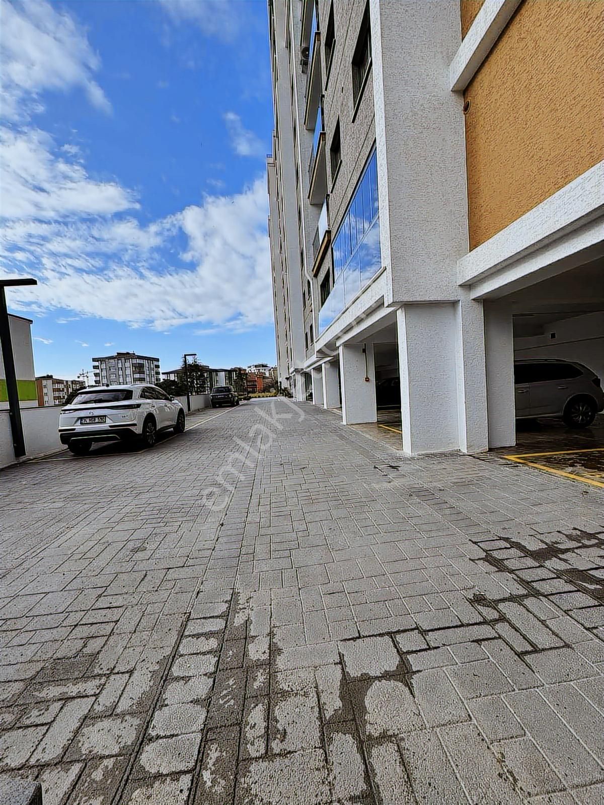 Kartal 3+1 Satılık Site İçin Deniz Manzaralı Havuzlu Lüks - Görsel 10
