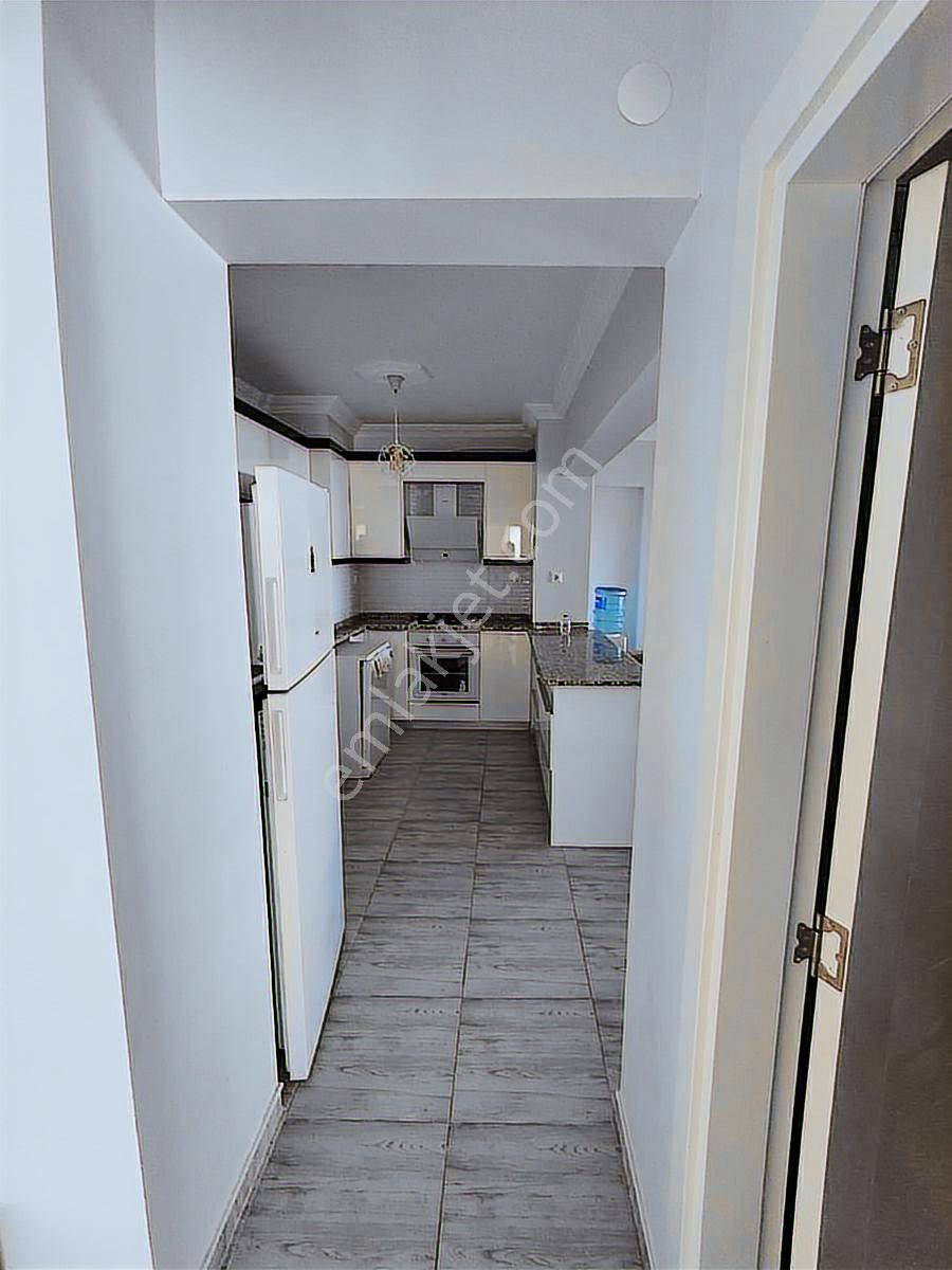 Uğur Emlak'tan Limonlu'da Satılık Denize Sıfır Eşyalı Daire - Görsel 15