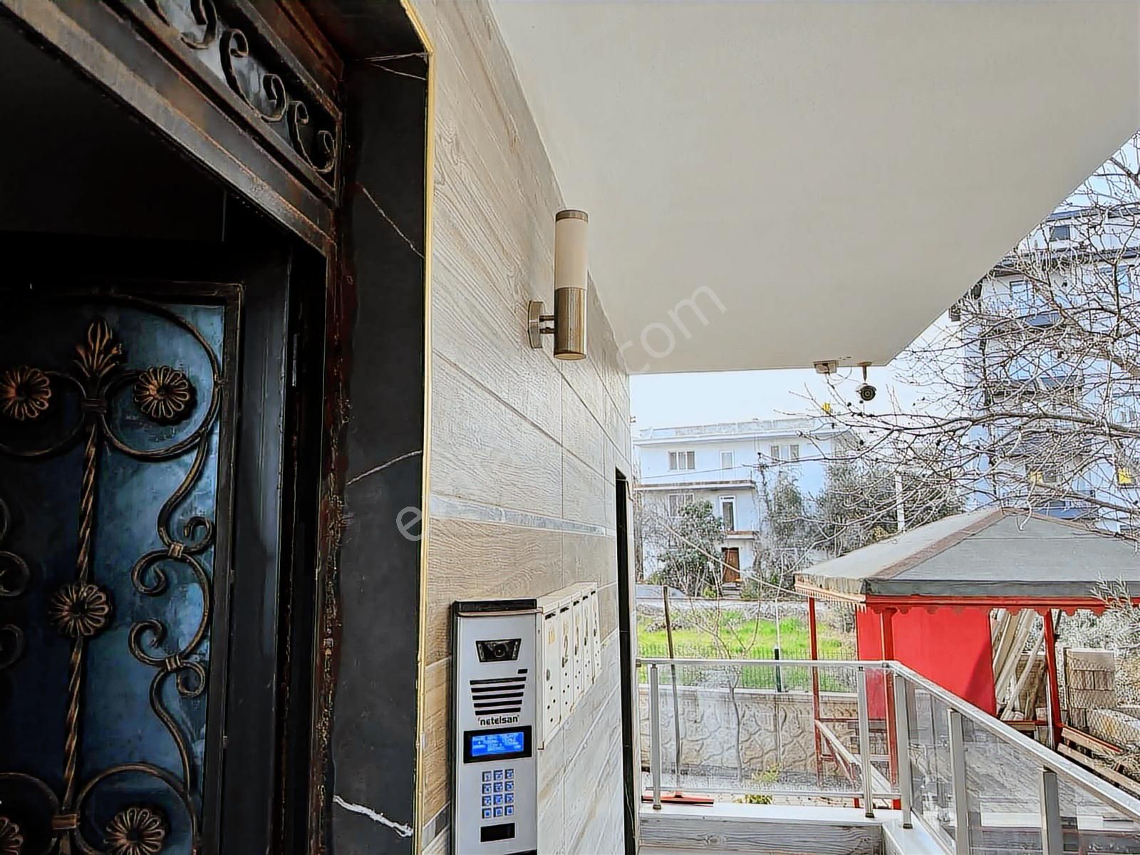 Döşemealtı Bahçeyaka Merkezi Konumda 3+1 Kiralık Daire - Görsel 13