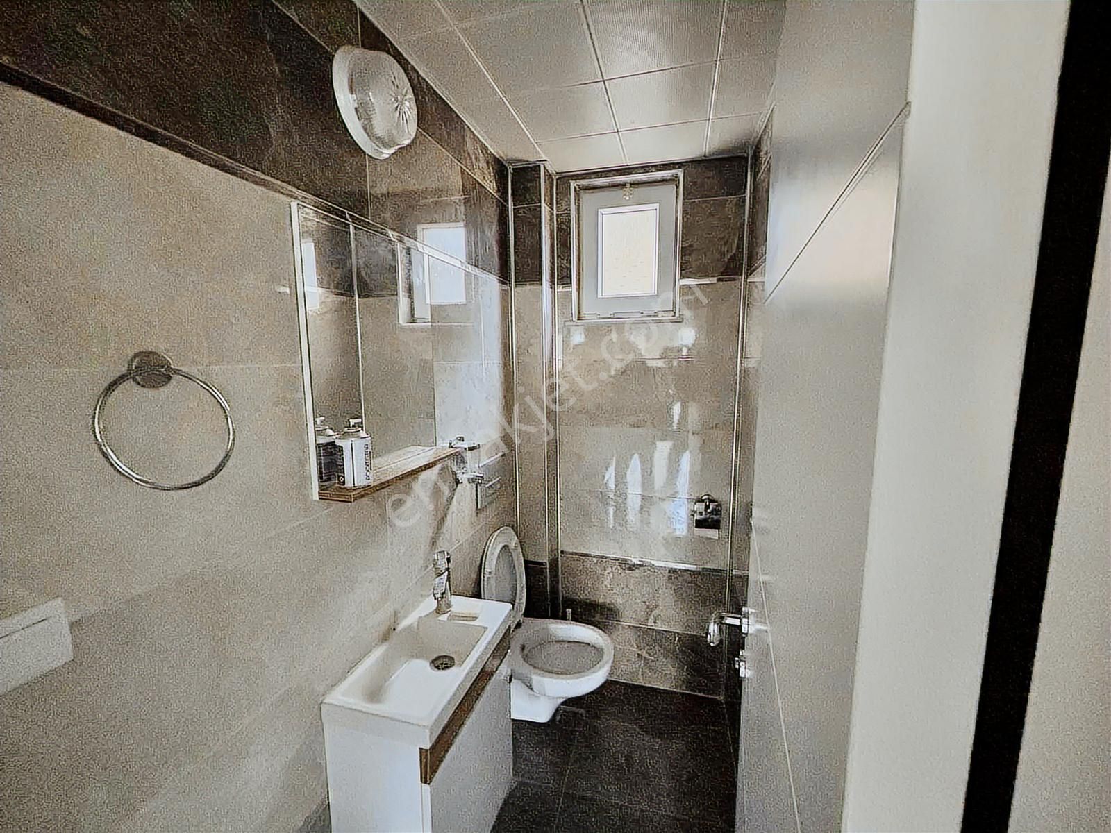 Döşemealtı Bahçeyaka Merkezi Konumda 3+1 Kiralık Daire - Görsel 11