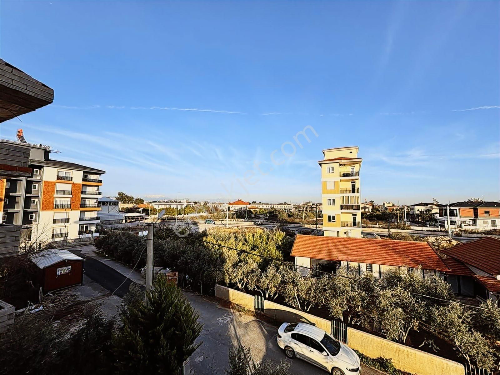 Döşemealtı Bahçeyaka Merkezi Konumda 3+1 Kiralık Daire - Görsel 8