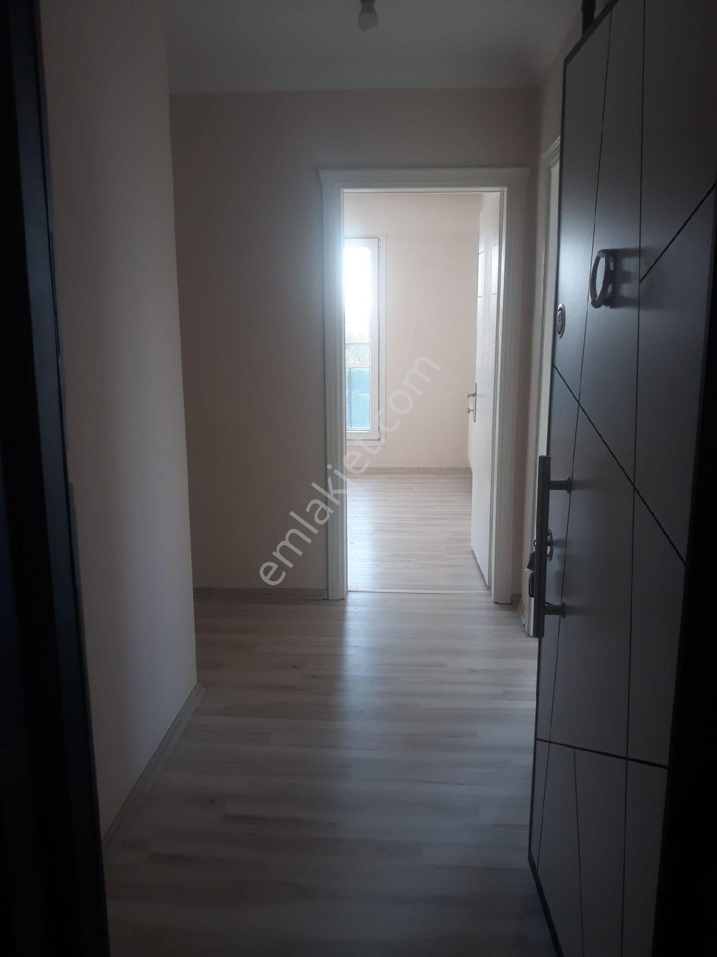 Ulucami Doğalgazlı Kiralık Daire - Görsel 2