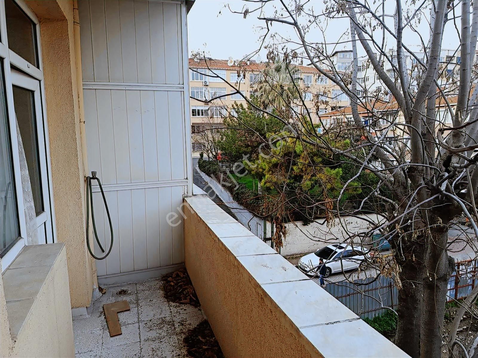 Ecem Emlaktan Kocamustafapaşa Da Merkezi Köşe 120m2 1 Ara Kat - Görsel 19