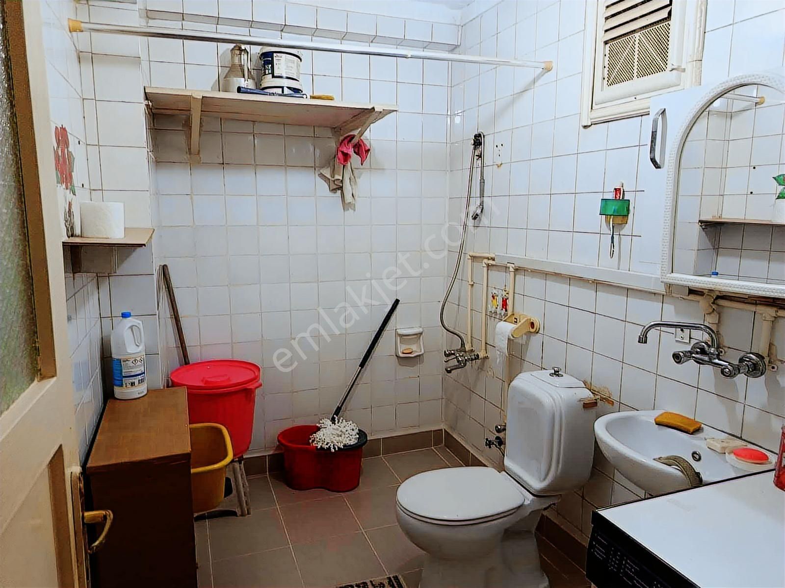 Ecem Emlaktan Kocamustafapaşa Da Merkezi Köşe 120m2 1 Ara Kat - Görsel 5