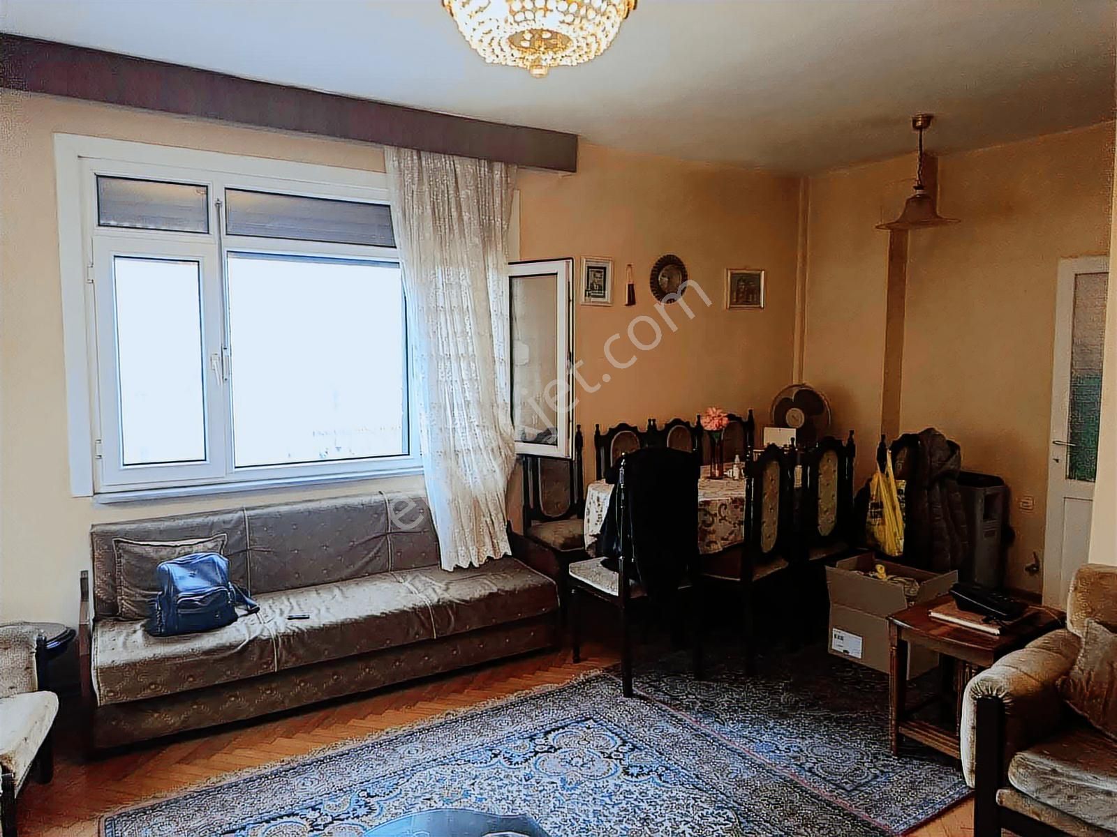 Ecem Emlaktan Kocamustafapaşa Da Merkezi Köşe 120m2 1 Ara Kat - Görsel 18