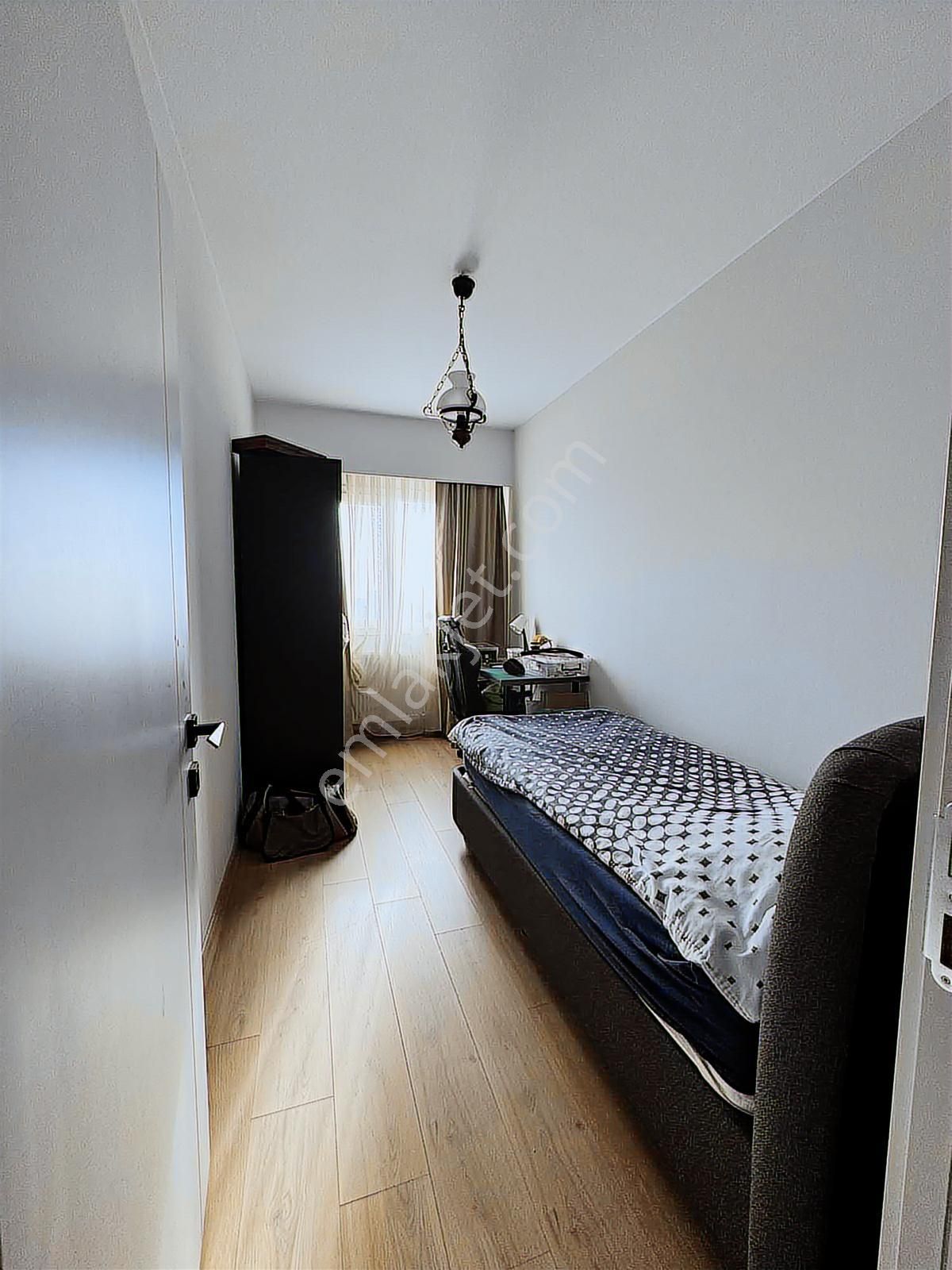 Kartal Site İçi Deniz Manzara 2+1 Havuzlu Eşyalı Satılık Daire - Görsel 25