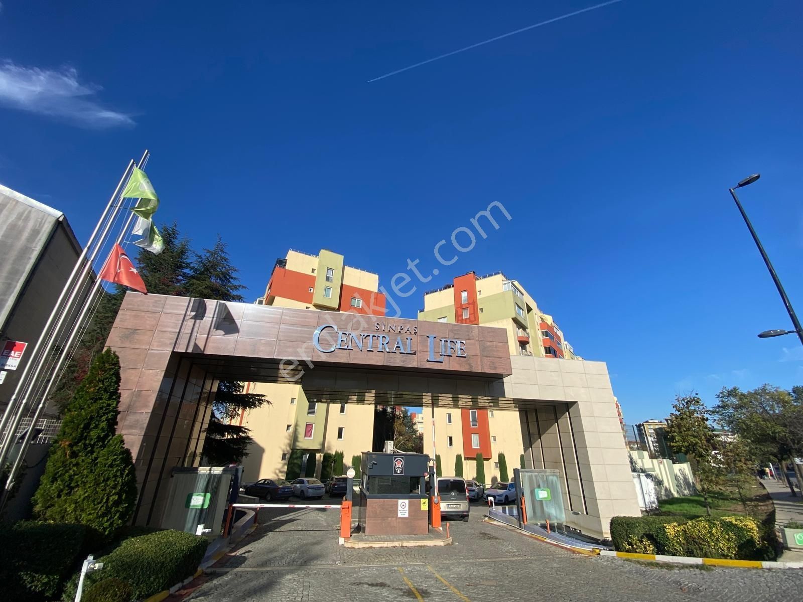 Sinpaş Central Life Sitesinde Kiralık 4+1 Bahçe Dubleksi - Görsel 19