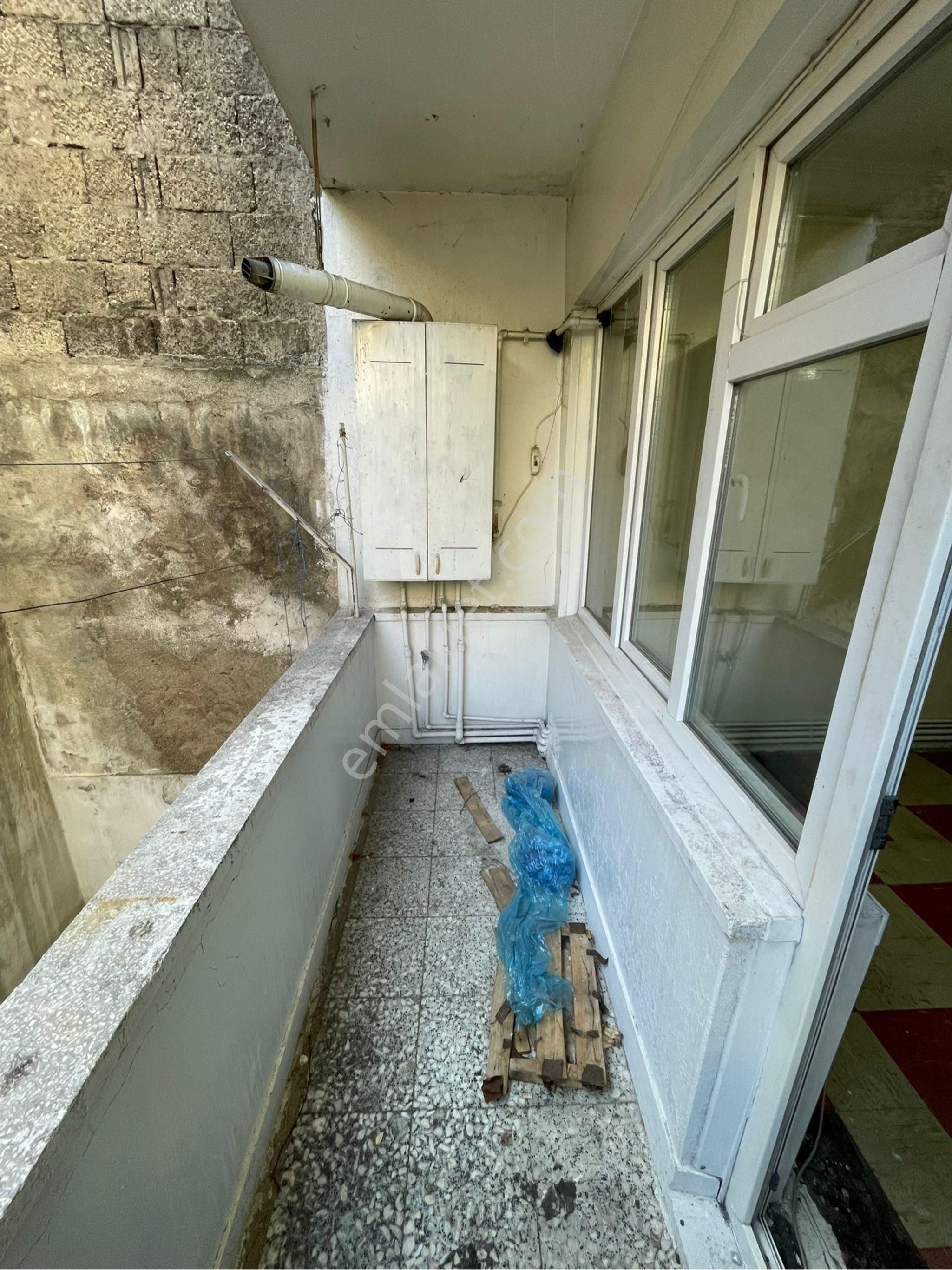 Mert Emlak27den Akyol Mahallesinde Satılık 2+1 İskanlı Mesken Tapu Daire - Görsel 5