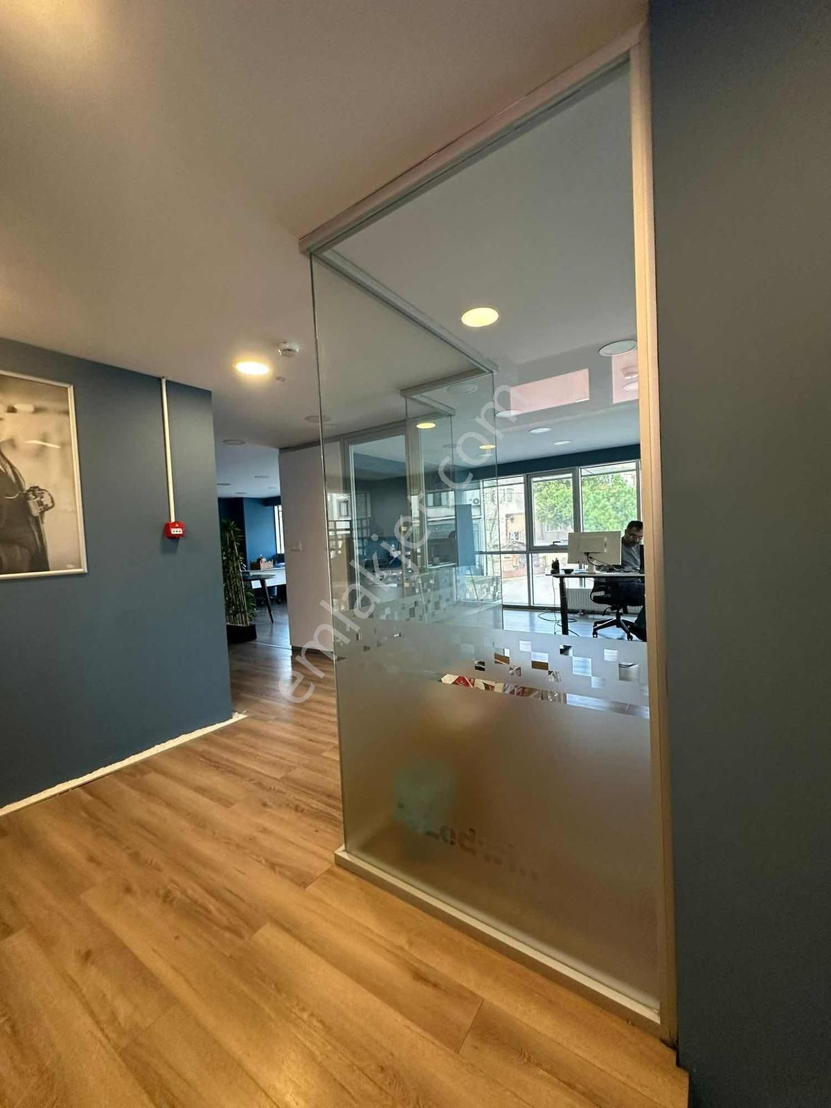 Tuzla Aydınlı Kiralık 400 M2 3 Katlı Dükkan - Görsel 27