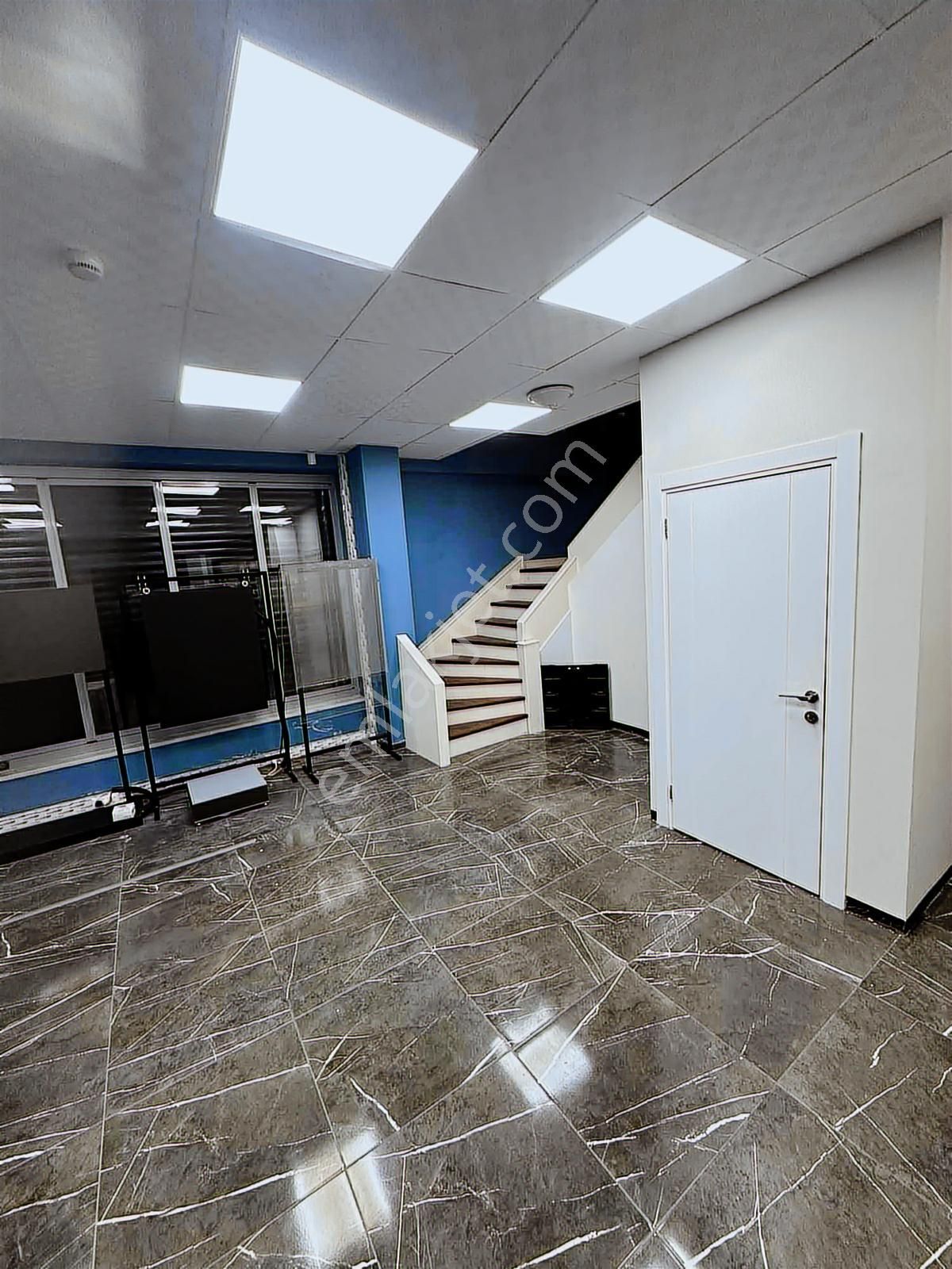 Tuzla Aydınlı Kiralık 400 M2 3 Katlı Dükkan - Görsel 29