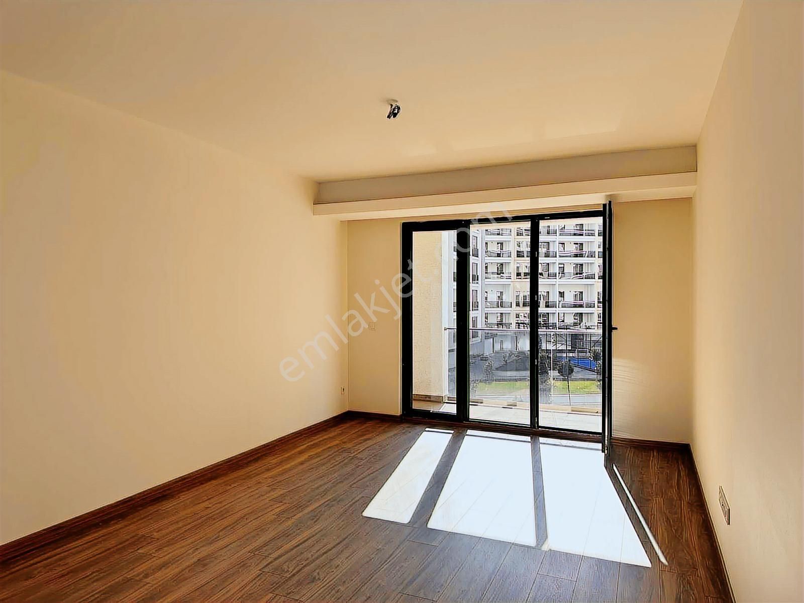 Tuzla Aydınlı Fgm Yapı Gloria Sitesi Satılık 2+1 Daire - Görsel 3