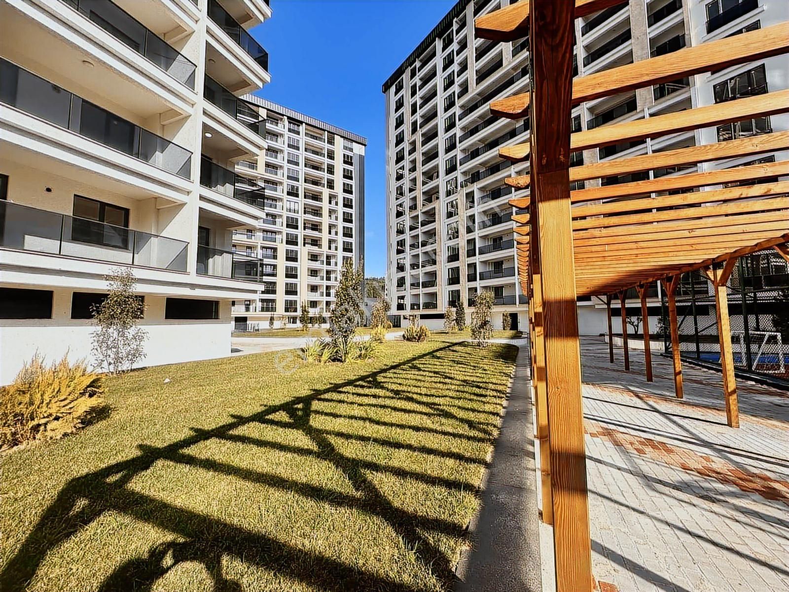 Tuzla Aydınlı Fgm Yapı Gloria Sitesi Satılık 2+1 Daire - Görsel 32