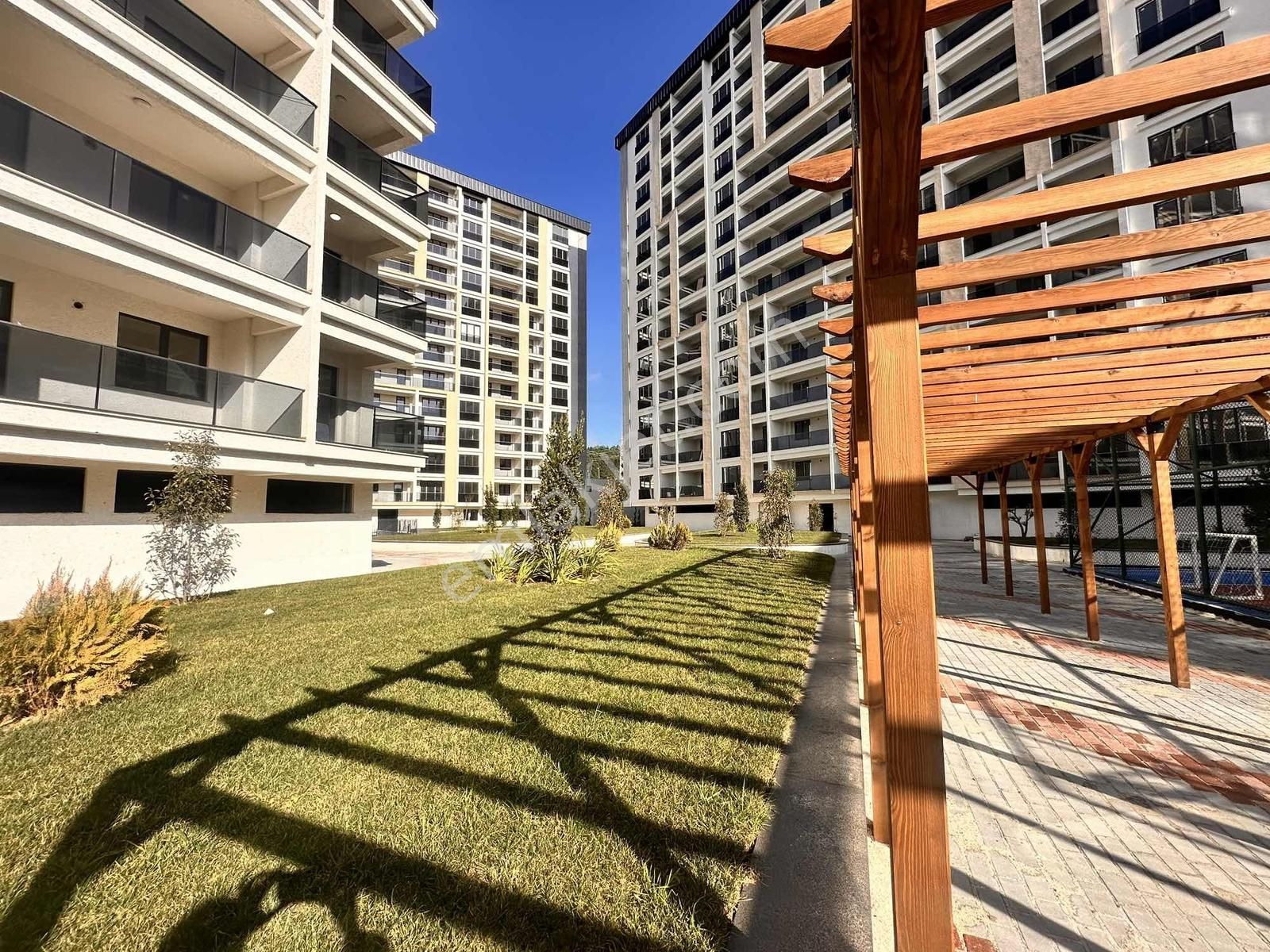 Tuzla Aydınlı Fgm Yapı Gloria Sitesi Satılık 2+1 Daire - Görsel 8